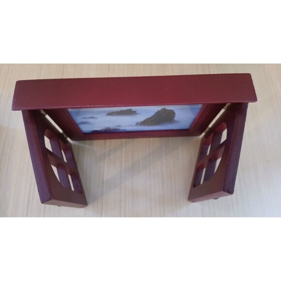 NEW Wooden Window Picture Frame Desktop Holds 4x6 Photos - Picture 4 of 13